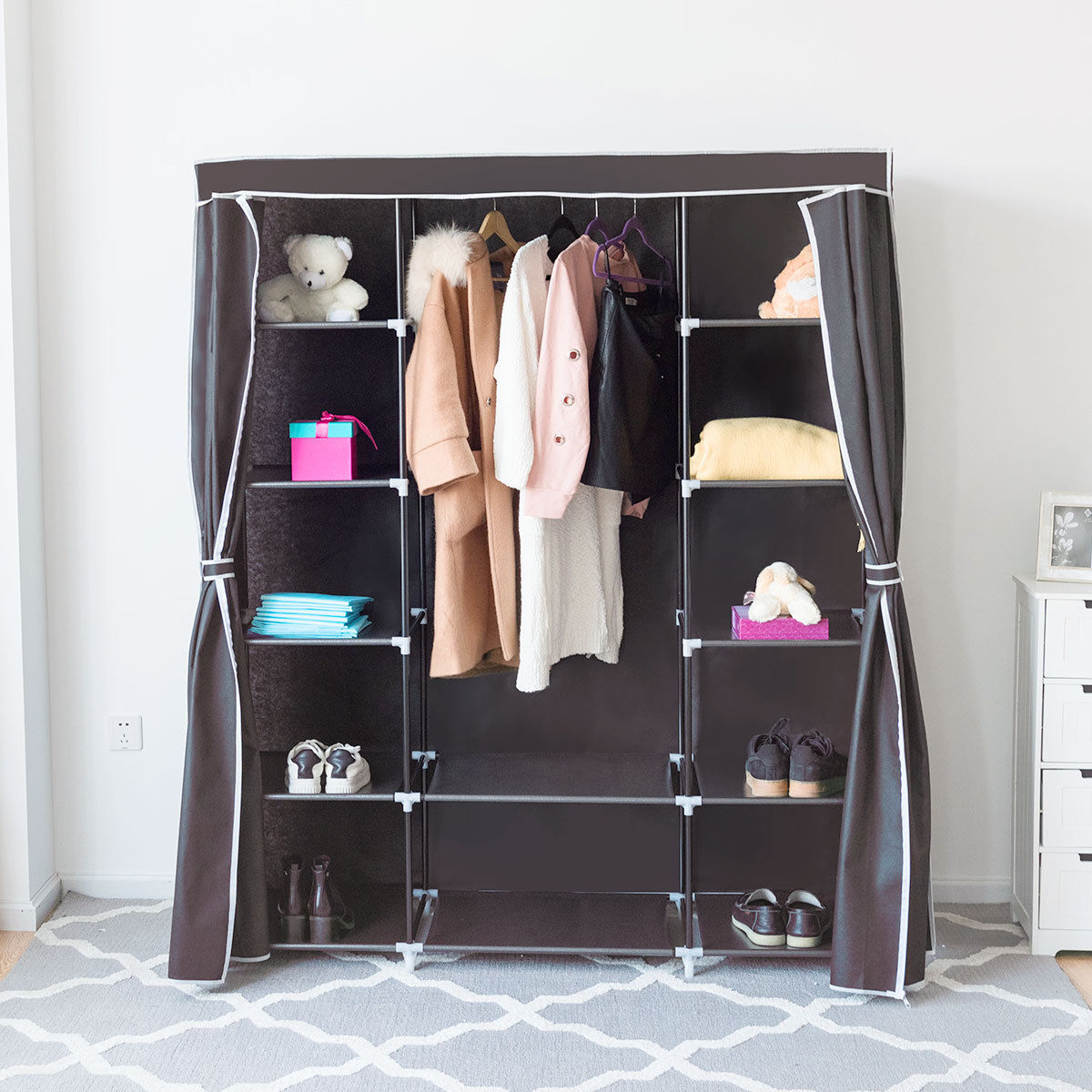 Lựa chọn tủ áo vải dù cho không gian nhà bạn giúp tiết kiệm chi phí hiệu quả