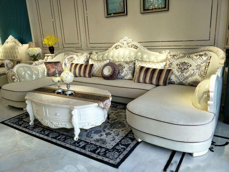 Phòng khách ấn tượng, cuốn hút cùng 5 mẫu sofa tân cổ điển siêu hot