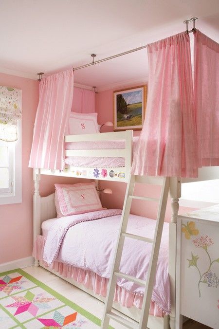 Thiết kế phòng ngủ trẻ em màu hồng cực xinh xắn