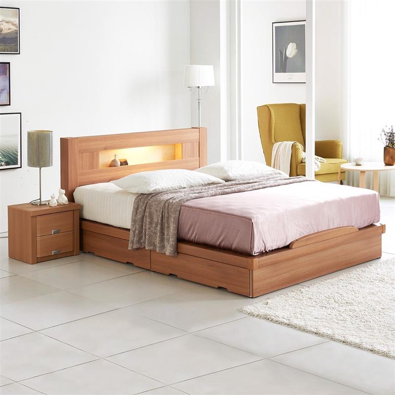 Cổ điển và sang trọng cùng với giường ngủ nguyên khối