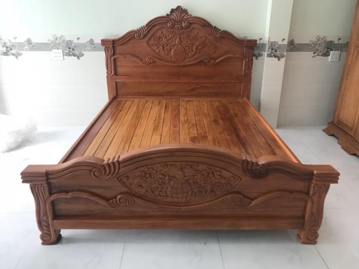 Giường ngủ bằng gỗ có ưu điểm gì?